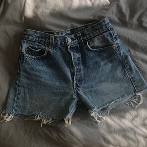 Vintage Levi’s 501 cut off shorts